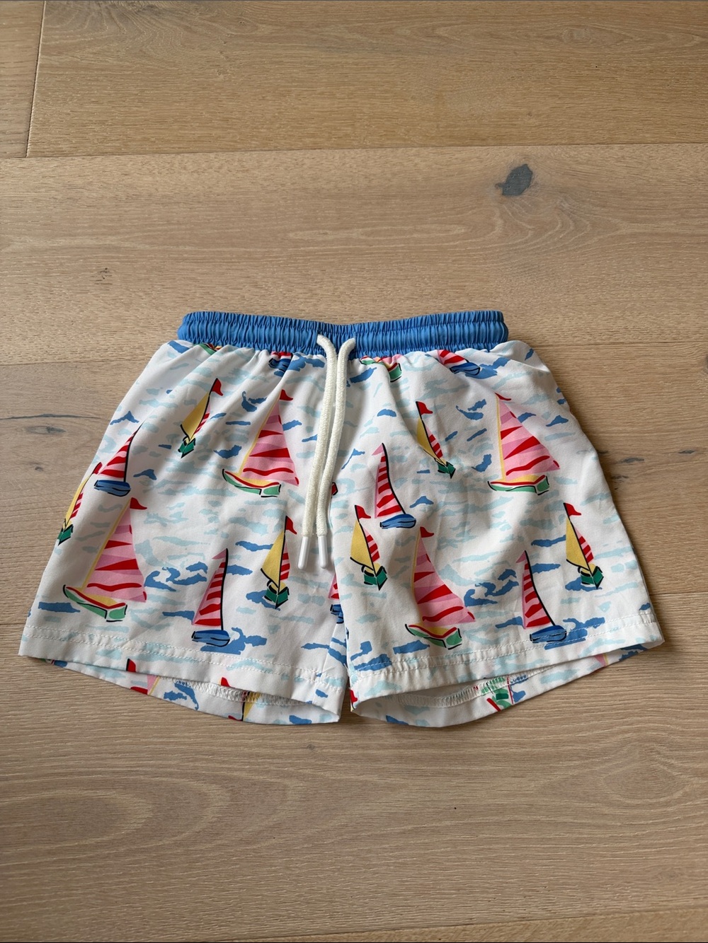 Classic whimsy Boys Kids Sailboat Print Drawstring swim Shorts White/Blue sz 2t
